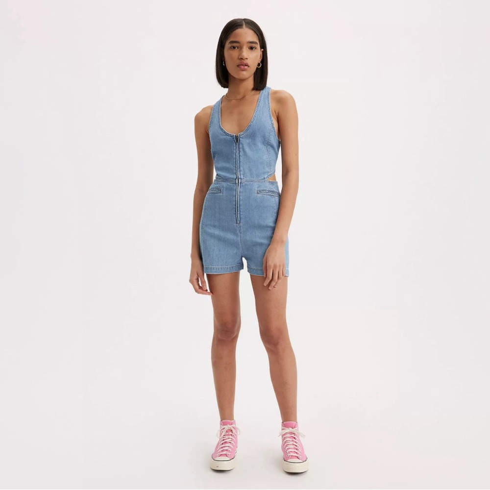 Levi’s Rydon Cutout Romper Size M